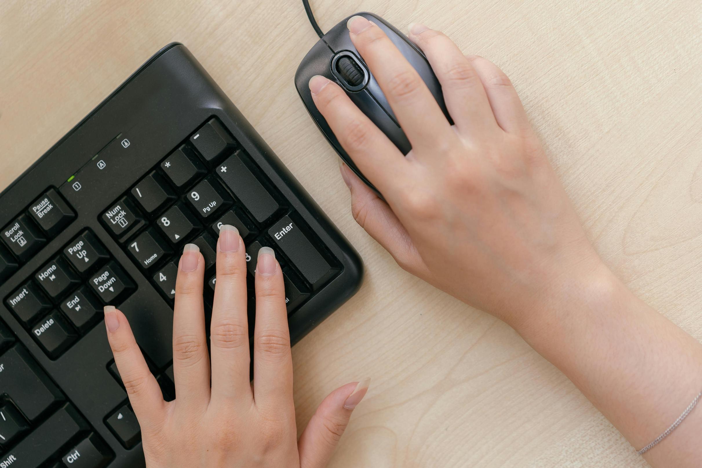 wie man Makros in die Tastatur eingibt