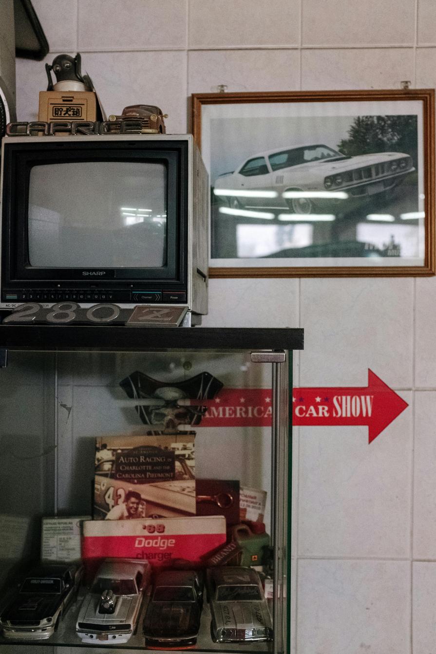 kannst du einen 75-Zoll-Fernseher ins Auto stellen