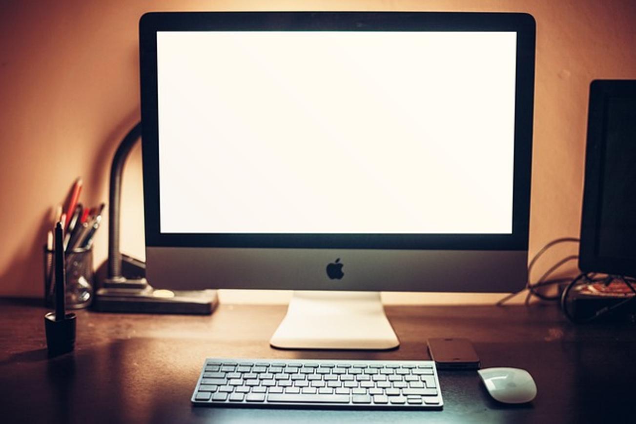 Dell-Monitor flackert